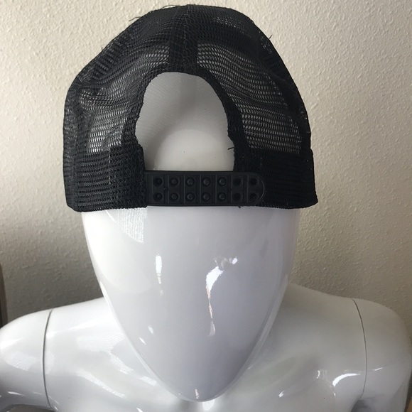 The Temptations SnapBack Trucker Hat - Picture 3 of 3